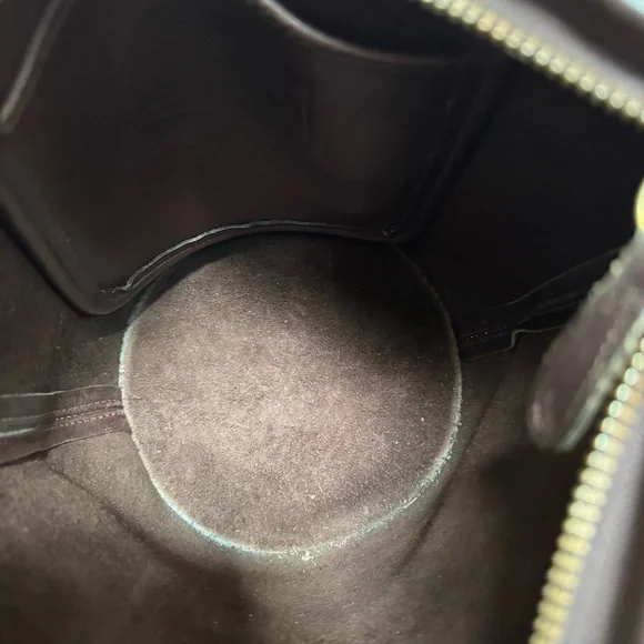 Vintage Coach Maggie Duffle 9019 in Mahogany Brown Leather, USA - Picture 9 of 9